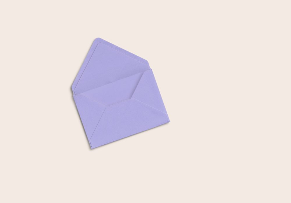 Lila envelop